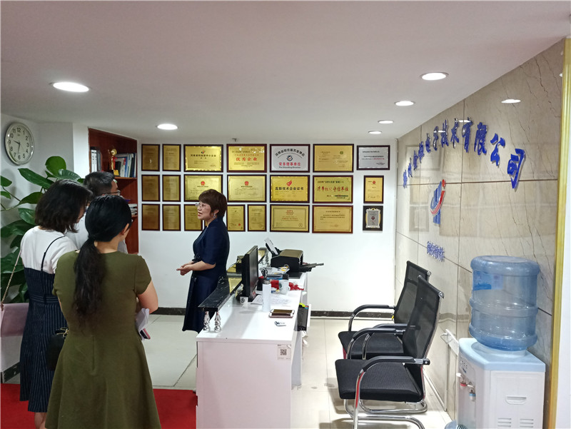 減稅降費惠實業，金水區稅局領導視察鄭州金恒電子