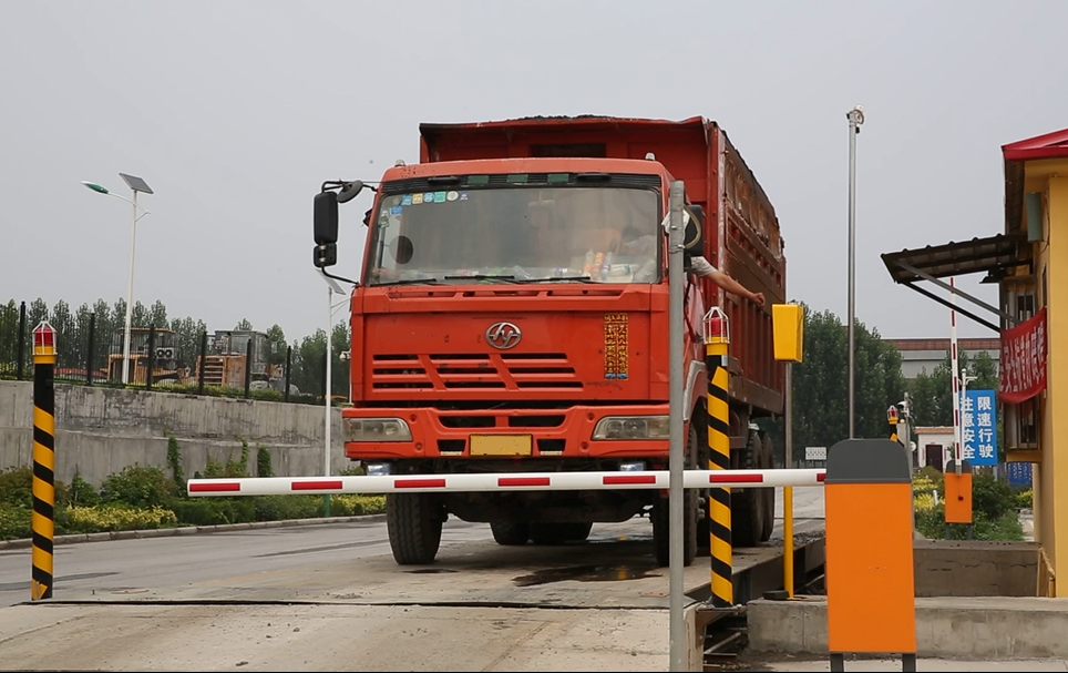 地磅作弊，我們?cè)趺础笆刂甏谩保? /></a>
						<div   id=