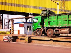 砂石企業固定車輛如何設計無人值守稱重系統方案?